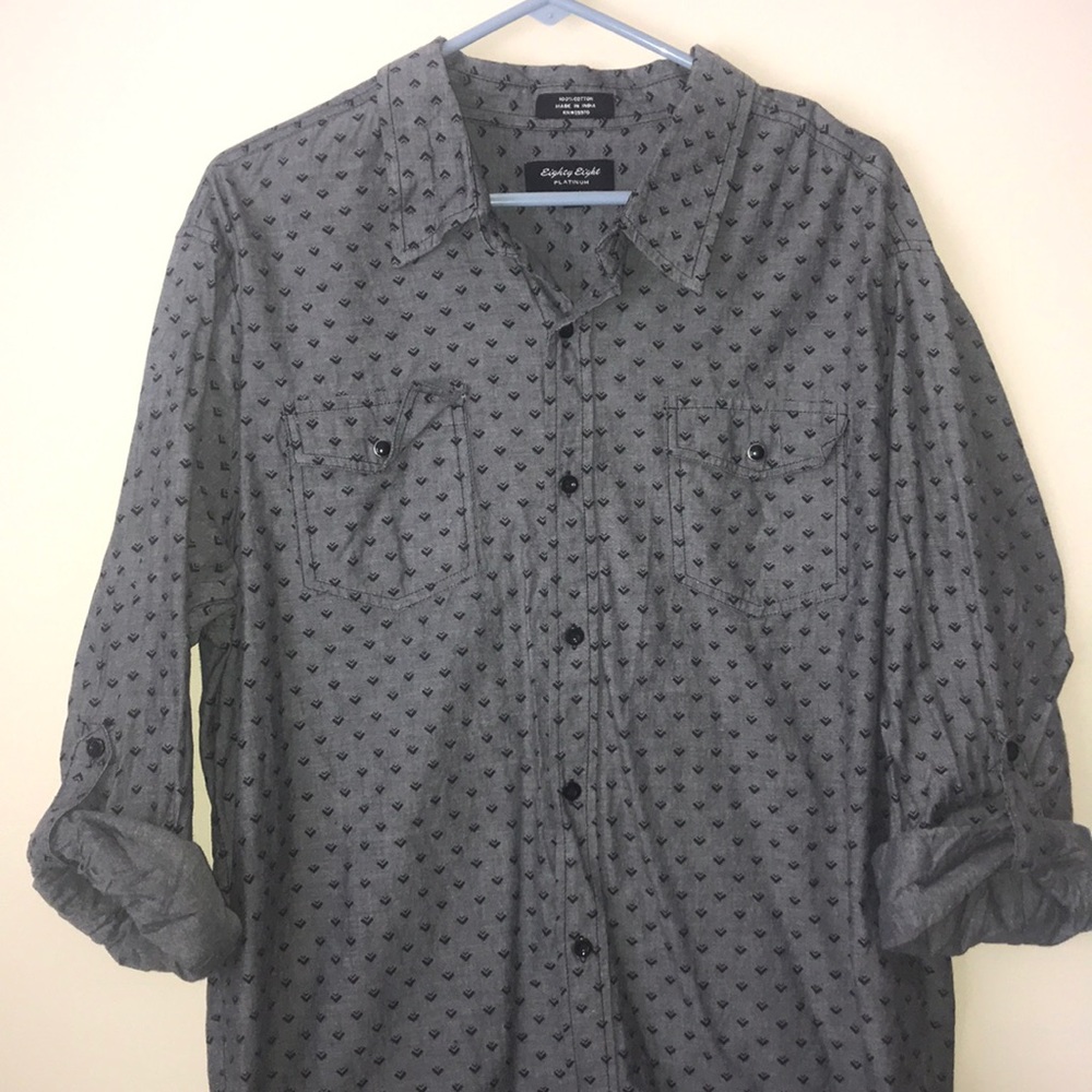 Men’s long sleeve button down